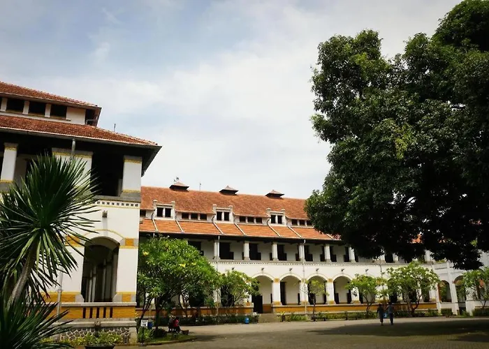 Narra Hotel Bandara Semarang